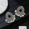 Baumeln Kronleuchter Klassische Frauen Weißer Kristall Wassertropfen Indische Ohrringe Bijoux Vintage Perlen Baumeln Hochzeit Schmuck Lieferung Dh5Sy