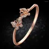 Bangle Exqusitive Women Armband med fj￤rilsdesign 18K Rose Gold Filled Charm Girlfriend Birthday Present Can Open