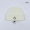 高品質の豪華なニット帽子ファッションユニセックス温かい風力向上男性と女性冬の屋外スカルキャップ10色オプション