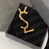 Letra pinos femininos wedding broches de luxo pinos de ouro de moda de moda festas broaches presente de natal com caixa