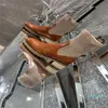 مصممة النساء أحذية في الهواء الطلق السميكة السميكة الجوارب الجوارب المنسوجة ثلاثية الأبعاد أحذية الكاحل