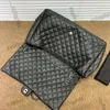 Femmes Veau Maxi Airport Matelassé XXL Sac Sier Métal Matériel Matelasse Chaîne Épaule Messenger Sac À Main Grande Capcity Designer Sacoche Valise X X CM