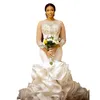 Nowoczesne Perły Suknie ślubne z koralikami z koronkowymi aplikacjami Court Train Długie rękawy Warstwowe marszki ślubne suknia ślubna