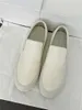 La rangée de chaussures modéliser une nouvelle minorité porte des chaussures de lefu qui sont très simples en cuir de style Sports décontractés chaussures blanches solides QZ5i 9t8x 2024