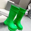Yağmur Botları Designer Boot Lastik Yuvarlak Kafa Kış Yağmur Botları Lüks Su Geçirmez Ortak Platform Moda Kadınlar Erkekler Pist Moda Şovu Çapraz Dışarı