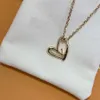 Collar con colgante de amor de diseñador para hombre para mujer Diseñadores de lujo Pulsera de joyería para mujer Letra L con cadena de oro de amor