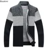 メンズセーター秋の冬のニットジャケット厚い柔らかい長袖温かいセーターコートスタンドカラーカジュアルカーディガン男性221130