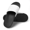 Zapatos personalizados PVC Slippers Men Women Diy Inicio Interior de zapatillas de zapatillas de aire para exteriores. Entrenadores de playa personalizados agregue su diseño o su foto