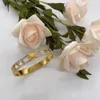 2023New فاخر مصمم المجوهرات 18k مطلية بالذهب - الفولاذ المقاوم للصدأ زوجين أساور الزفاف هدية اكسسوارات بالجملة 42