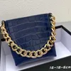 Portable Armpit Bag Fashion Handbags Crocodile Pattern Women Shoulder Bags Coarse Chain Metal Letter Magnetic Buckle Cell Phone Pocket Ladies Clutch Purse Wallets