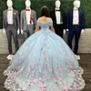 Błękitne niebo sukienki quinceanera D Floral Applique Ruffles Bez rękawów z ramion paski