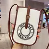 Bolso bandolera de lujo para mujer Bolso de teléfono de diseñador Soporte para teléfono al aire libre Paquete de teléfonos celulares de alta calidad Bolsos de moda Paquete de tarjeta de alta calidad