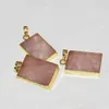 Pendanthalsband naturliga rosa kristallsten rektangel 2022 Kvinnor smycken g￶r guld bezel skiva ros aura kvarts femme tillbeh￶r