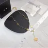 Collana squisita di lusso Collana di fascia alta Collana a ciondolo a ciondolo 18K Accessori per il fascino a catena lunghi oro.