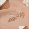 Серьги для жемчужина имитация Pearl Stud Hollow Out Crystal Flower Model Drop European Women Business Party Подарок цветочные серьги Jewelr Dhxtf