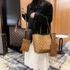 مصمم حقائب الكتف النسائية أكياس محفظة فاخرة حقيبة كبيرة من حقيبة اليد مع محفظة بسيطة