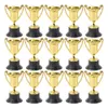 Objets décoratifs Figurines 30pcs Golden Mini Award Trophée Récompenses en plastique Trophée Enfants Trophées Jouets Petit Trophée avec Socle 221202