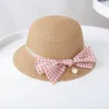 Hats H7424 Children's Sunshade Straw Sun Hat Kids Princess Beach Sunscreen Bowknot Pearl Cap Girls Summer Protection Sweet Caps