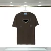 T-shirts masculins Designer 2023 Lettres triangulaires en relâchement Man Paris Fashion T-shirt Tees Street Sleeve Luxurys Tshirts S-3XL WQ5H