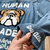 Herrjackor människa gjorde jeanjacka av hög kvalitet broderi hund långärmad denim skjortor män kvinnor blå fickjackor t221202