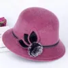 Femmes automne hiver laine chapeaux dames dôme chapeau Vintage élégant Fedoras casquette avec fleur chapeau de soleil décontracté seau casquettes