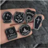 Pins Broscher Häxa Ouija Moon Tarot Bok Ny Goth Style Emalj Pins Badge Denim Jacka Smycken Presenter Broscher För Kvinnor Män 167 T2 Dhazg