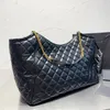 Bolso de mano de gran capacidad, bolsos de hombro para mujer, bolsos de compras con entramado de diamantes, herrajes metálicos, cadena con letrero de letras grandes, correa de cuero, bolso de mano, bolsillo con cremallera