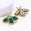 Brooches SHMIK Luxury Women Rhinestone Bee Decoration Brooch Insect Trendy Vintage Badges Lady Suit Classic Cute Pins Jewelry