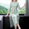 Etniska kl￤der 2022 kvinnor kinesiska blommor broderier qipao orientalisk vintage chiffong kl￤nning folk dance cheongsam