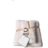 Designer Bath Towel Set Coral Velvet Fashion Towels Letter Face Towels Luxury Wash Absorbent Men Womens Unisex Cotton Cloths Towel 025Z