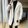 Miscele di lana da uomo 2023 Fine Male Versione coreana di media lunghezza Casual Slim Tinta unita Trend Stile britannico Moda con trench di lana 221201