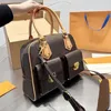 Handtaschen Umhängetasche Vintage Manhattan Umhängetasche Damen Tragetaschen Klassische alte Blumenbrief Reisehandtasche Außenklappe Bag317r