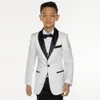 Abiti da uomo Blazer Bianco Completo da ragazzo Bambini 3 pezzi per matrimoni Bambini Abito formale Ragazzi Tuxedo Giacca Pantaloni Gilet Cravatta 221201