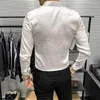 Herren-Freizeithemden, Herren-Königsblau, glatte Eisseide, Herren-Satin, weiße helle Blumen, koreanische Kleidung, Nachtclub, Partykleid, Bühne