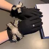 Designer Marke Luxus Fünf Finger Handschuhe Hohe Qualität Leder Wolle Klassische Buchstaben Handschuh Mode Winter Warme Freizeit Fäustlinge