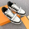 2022 designer sneaker virgil tränare casual skor kalvskinn läder abloh vit grön röd blå bokstäver överlägg plattform låg sneakers storlek 38-45 kmj251552