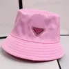 قبعات مصممة فاخرة قبعة دلو القبعات نايلون البيسبول كاسويت P أبعاد للرجال مثبتة قبعة Snapback Sunhat في الهواء الطلق فستان الصيد بيني