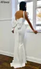 Modern Simple Satin Mermaid Wedding Jurken Square Neck met riemen Boho Garden Beach Bridal Jurken Sweep Train Sexy Open Back Big Bow Ribbon Rabes de Mariee CL1537