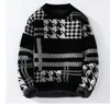 Pulls masculins lossins décontractés rhombus tricotés en tricot imprimé de poitrine conception de mode féminine chouchure chaude chouchure hiver