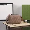 Designer Handväskor Kvinnapåse axelväskor klassisk koppling handväska läderväska serienummer med dammväska
