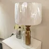 Bordslampor Post Modern Creative Metal Living Room Lamp Glass Bedside Led Bedroom Designer Model Desk Light Office Study Lighting