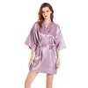 vêtements pour la maison rapide nom personnalisé mariage kimono robe écriture personnalisée mauve satin sexy douche nuptiale cadeau femmes Getting Ready Robes 221202