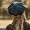 Berets Women Girls Boinas Black Fashion Design skórzany kapelusz w stylu Koreański