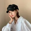 Berets Good-looking Painter Cap Peaked Casual Girls Paperboy Cabbie Hat Faux Leather Splicing Comfortable Visor Beret For Daily