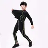 Zestawy biegowe zimowe bieliznę termiczną ciepłą O-Neck Autumn Zestaw Dzieciom sportowa fitness Fitness Long Johns Skiing Zielona szczotkowana