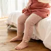 Leggings Tights Toddler Girls Winter Cotton Children born Infant Thermal Thick Pants Kid Baby Warm Cute Lace Ruffle On Fleece 221203