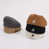 Berets Doit Baby Spring Cotton Kidsed Cap Cap AFPRS Letters Boys Girls Hat Baby Akcesoria