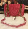 Designer Bandoulière Sacs Enveloppe Épaule Avec Chaîne Pour Femmes Mode De Luxe Velours Sac À Main Noir Rose Blanc Rabat Bourse Messenger Sac