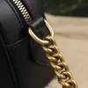 Designer Handväskor Kvinnapåse axelväskor klassisk koppling handväska läderväska serienummer med dammväska