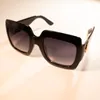 أزياء النظارات الشمسية الفاخرة امرأة 0083S كبيرة الحجم مربعة سوداء مصمم نظارة شمسية مع علبة مخملية